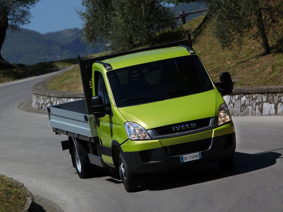  Iveco EcoDaily Chassis Cab 2009 года  (фото 3 из 11)